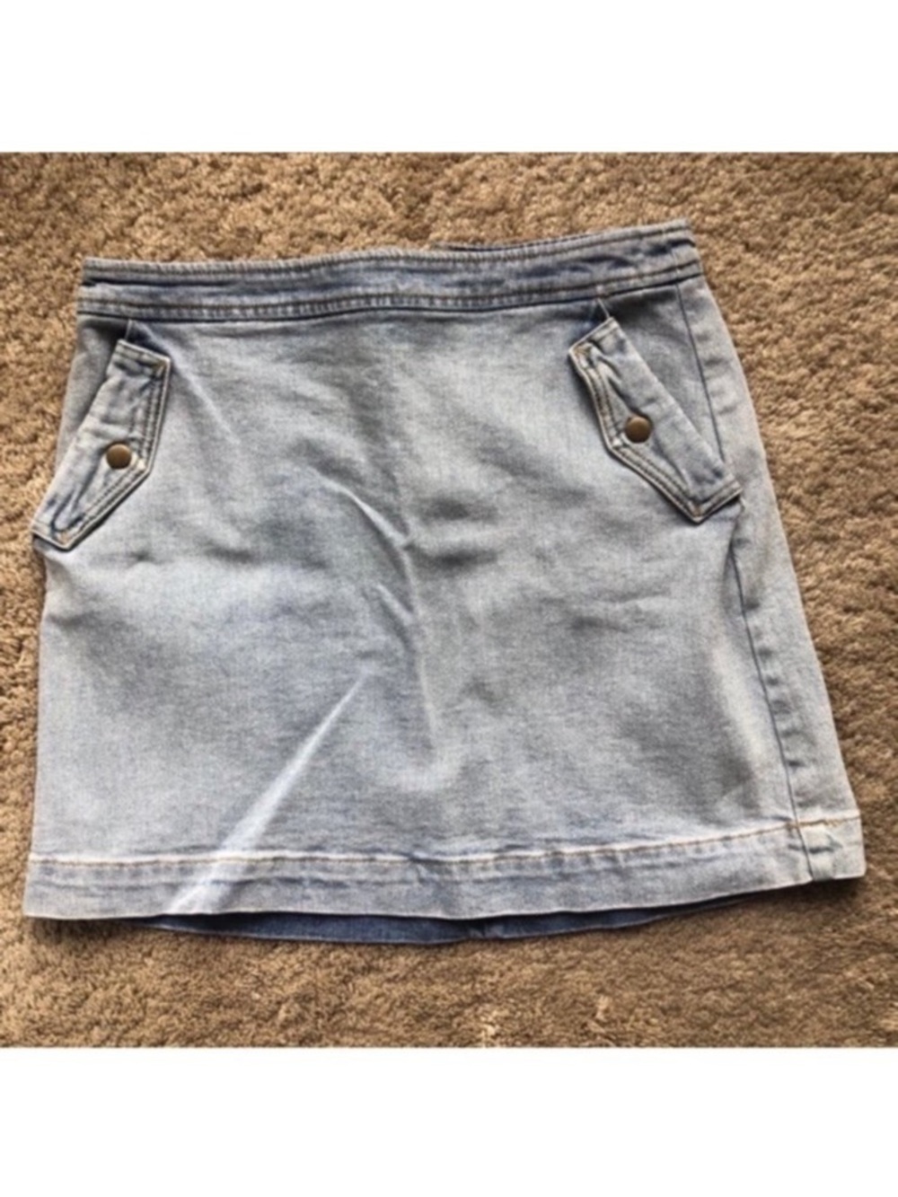 Light Wash Pocket Denim Skirt